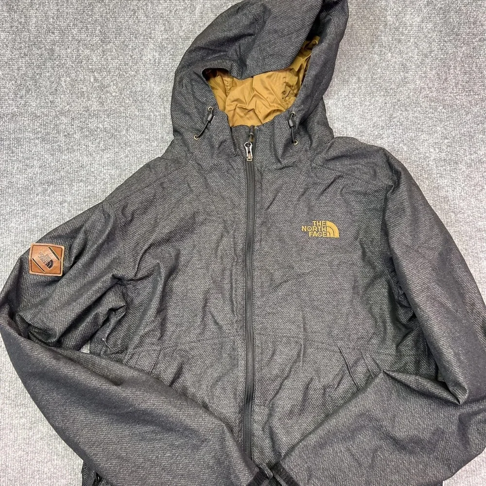 The North Face Jacket Mens Small Gray Hooded Insulated Full Zip Outdoor Hiking